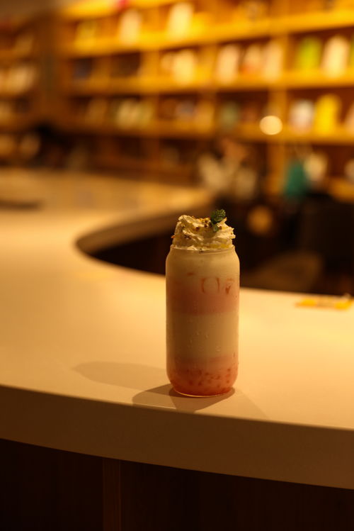 奶油雪顶果汁饮料饮品摄影图 摄影素材